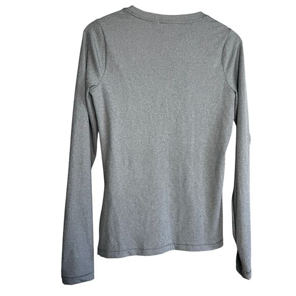 Athleta Small Petite Performance Long Sleeve Shirt V-Neck Button Thumbholes - Picture 4 of 5